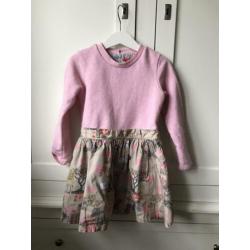 Oilily jurk maat 104 (Alice in Wonderland)