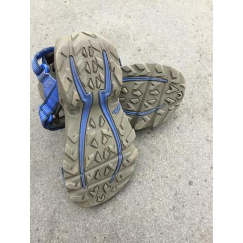 Teva sandalen NIEUW! Maat 29/30
