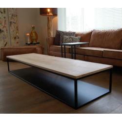Stalen design salontafel