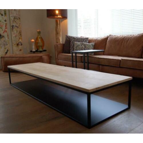 Stalen design salontafel