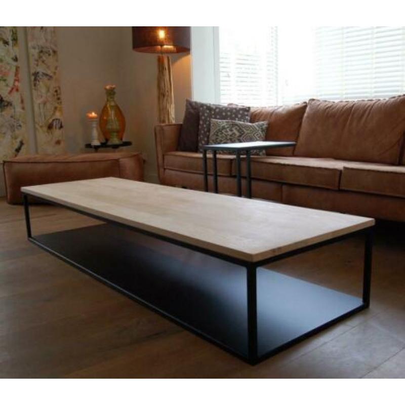 Stalen design salontafel