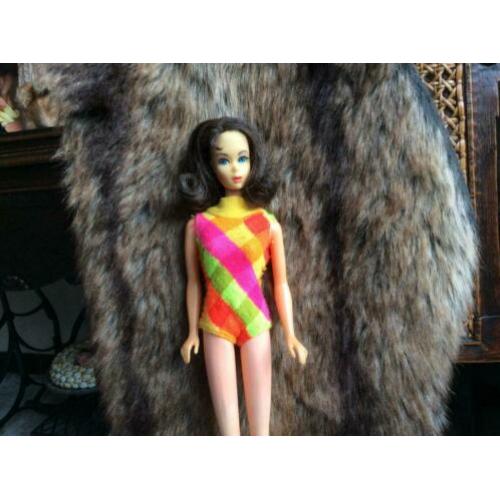 Vintage Barbie MOD Marlo Flip TNT Brunette