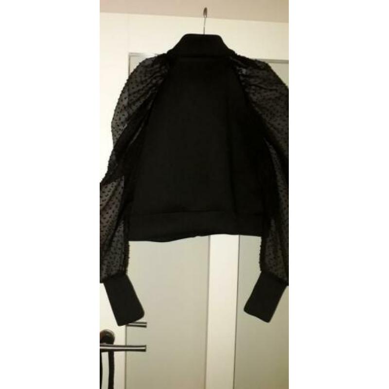 Mooi Zwart vest Maat M (38/40)