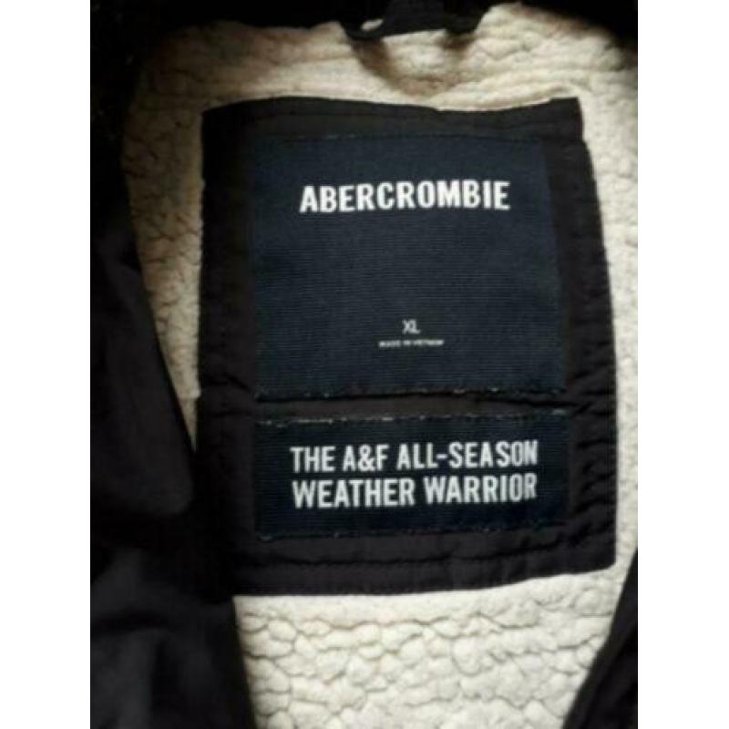 Zwarte Abercrombie and Fitch jas