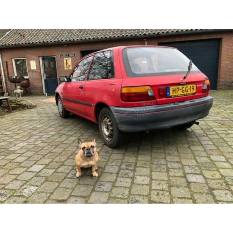 Toyota Starlet 1.3 XLI AUT E2 1994 Rood