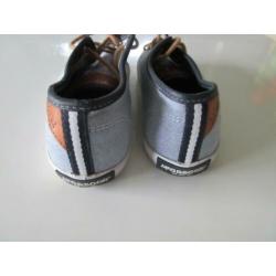 Nieuw ! Mc Gregor zomerschoenen mt 33.
