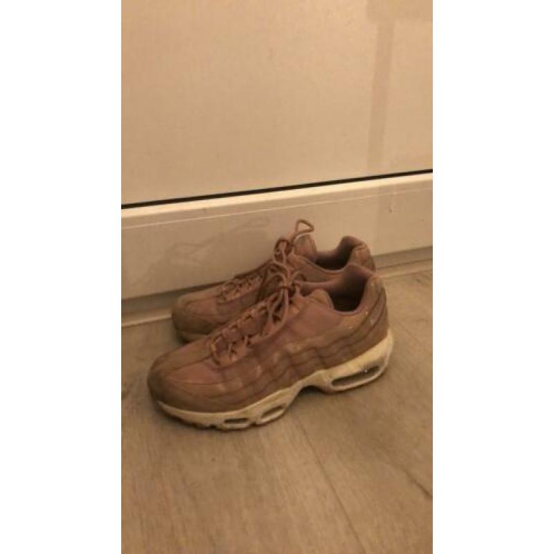 Nike Air Max 37,5 weinig gedragen