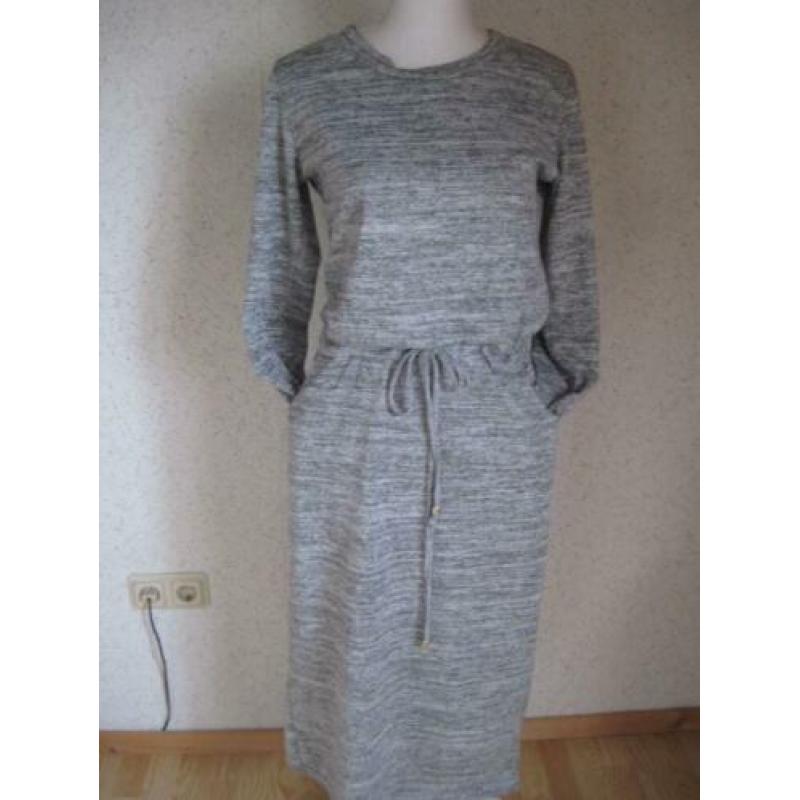 MADE in ITALY. LEUKE JURK Maat:L/XL