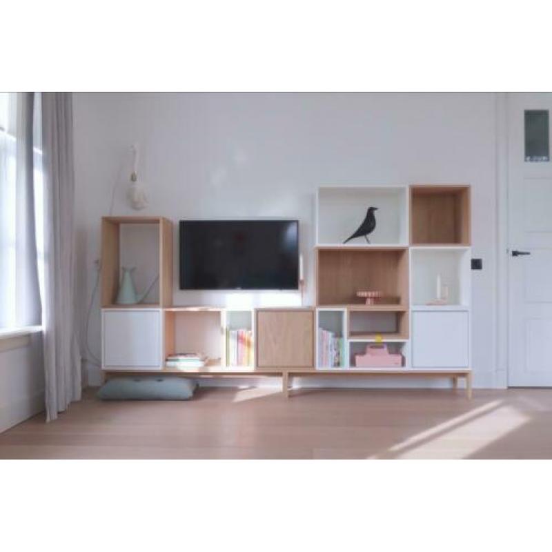 Nieuw Muuto stacked module kast tvmeubel eiken wit wandkast