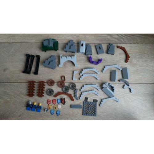 Lego kasteel blokjes en poppetjes en meer
