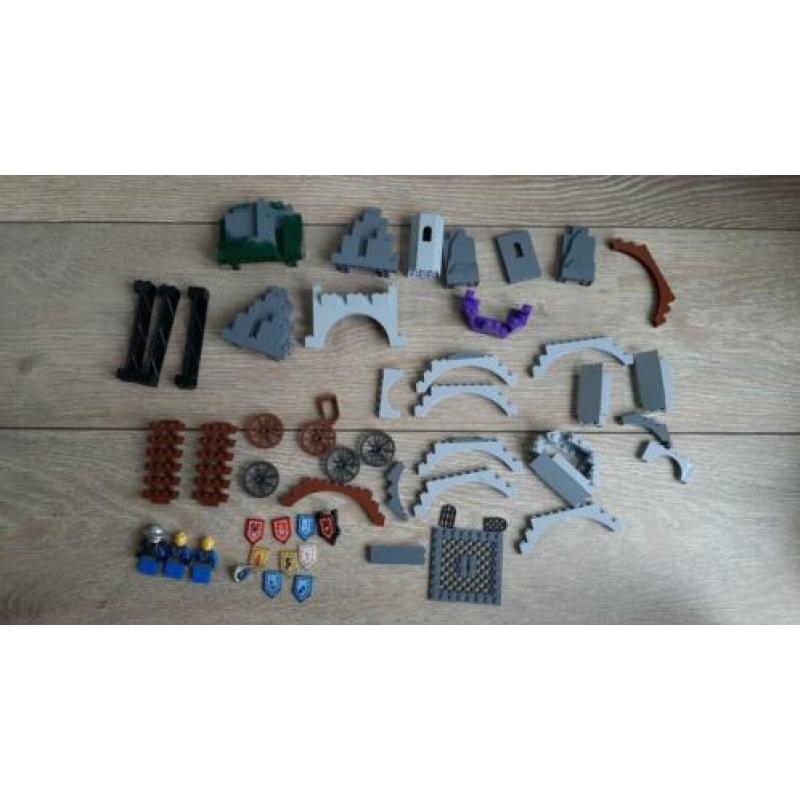 Lego kasteel blokjes en poppetjes en meer