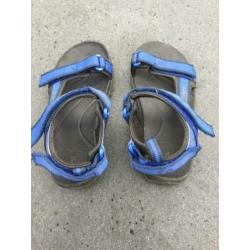 Teva sandalen NIEUW! Maat 29/30