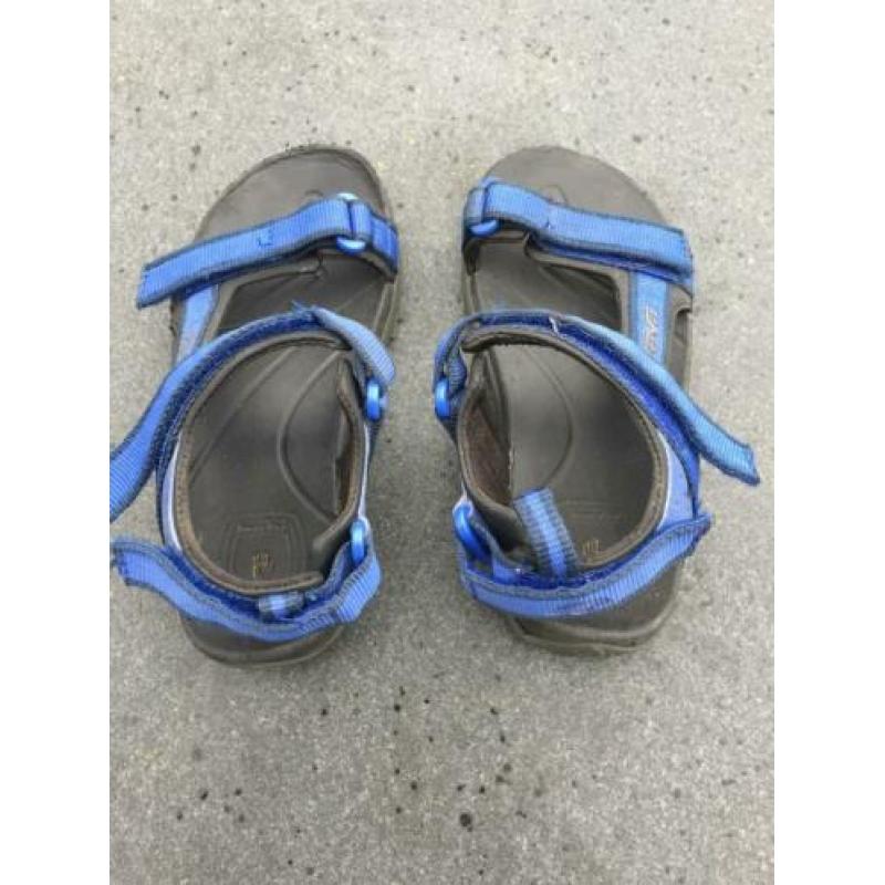 Teva sandalen NIEUW! Maat 29/30