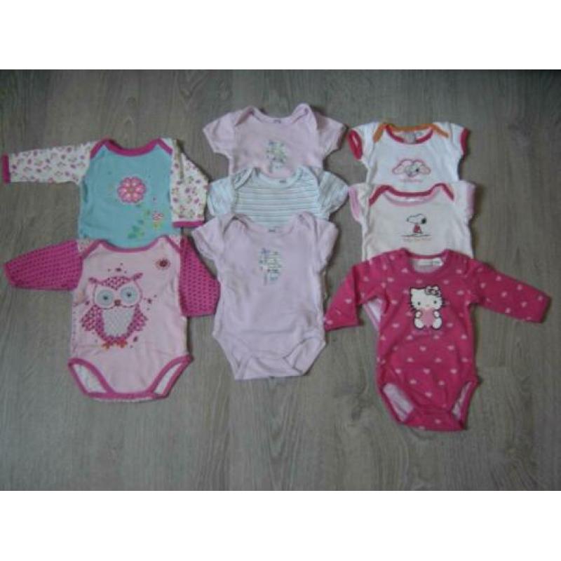 rompers 50/56, 56, 56/62 : 8 stuks