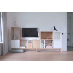 Nieuw Muuto stacked module kast tvmeubel eiken wit wandkast