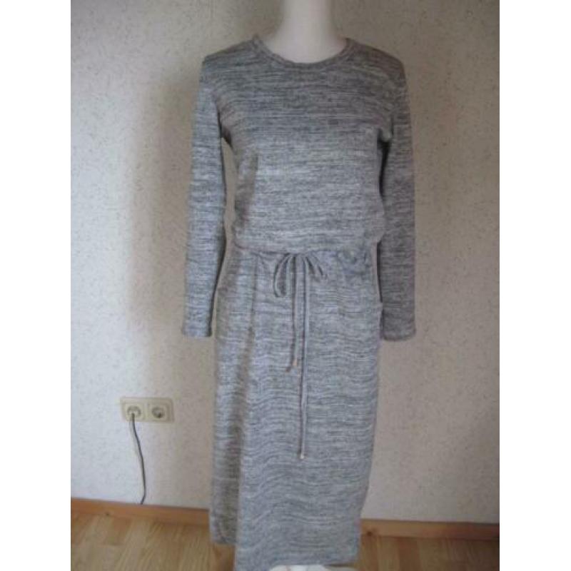 MADE in ITALY. LEUKE JURK Maat:L/XL