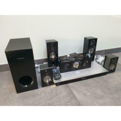 Panasonic Home Cinema Set 5.1 SC-BTT500 1000 WATT Blu Ray 3D