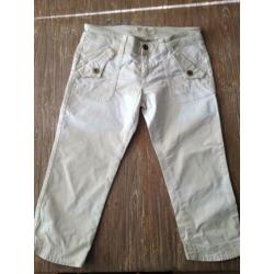 Korte jeans Guess+T-shirt Fashionista maats