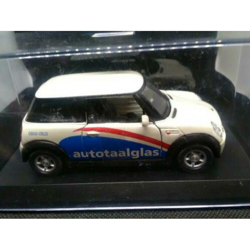 MINI Cooper "Autotaalglas"