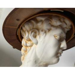 Tropenhelm. Omtrek 58 cm.
