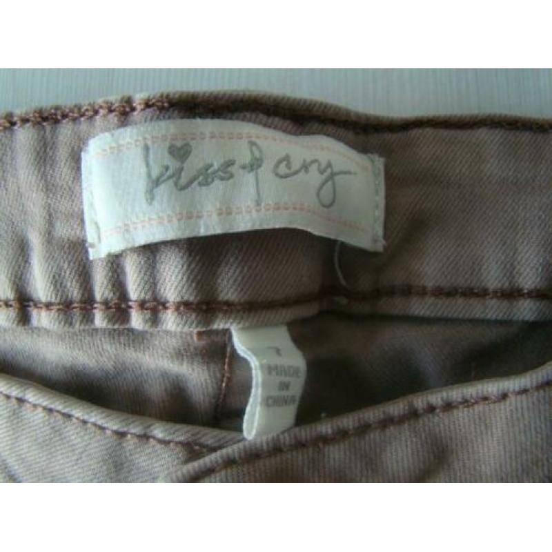 Mooie broek met gaten / maat 38