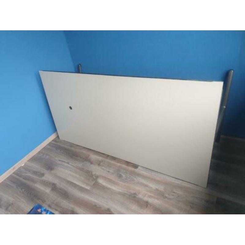 Verstelbaar bureau
