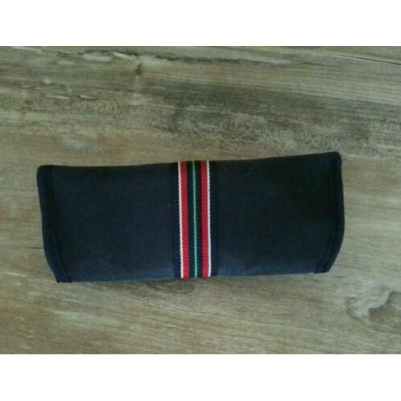 Originele Tommy Hilfiger brillenkoker / flipcase ZGAN