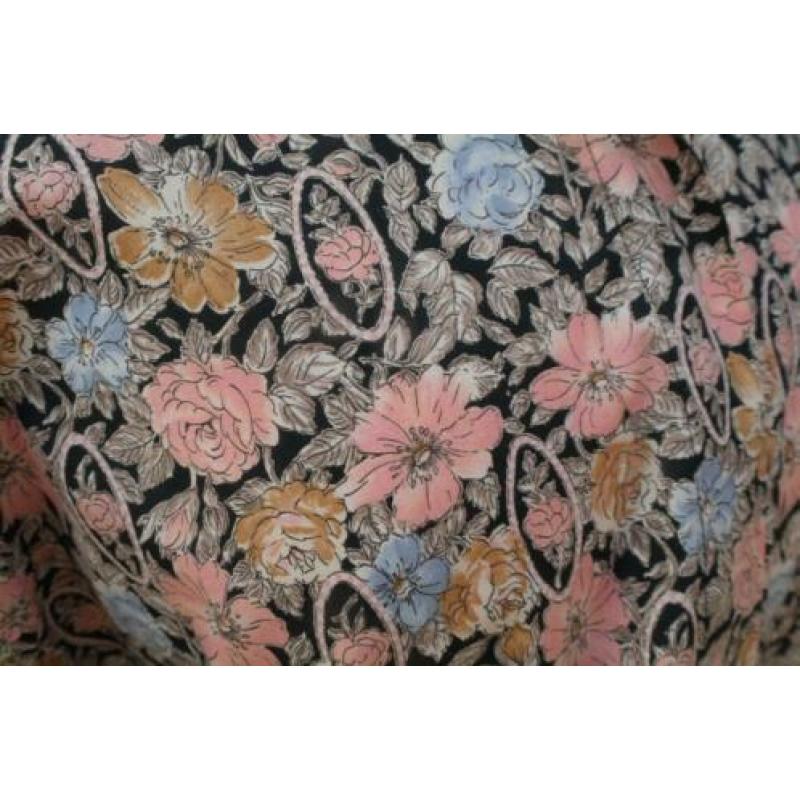 Dames blouse bloemetjes print. Mt. M, merk: elitair