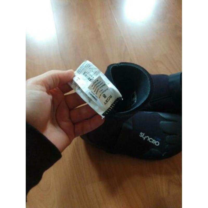 Surfschoenen roxy synchro 5mm maat 39 wetsuit schoenen