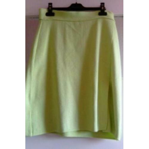 Futura Moda Rok - Maat 42