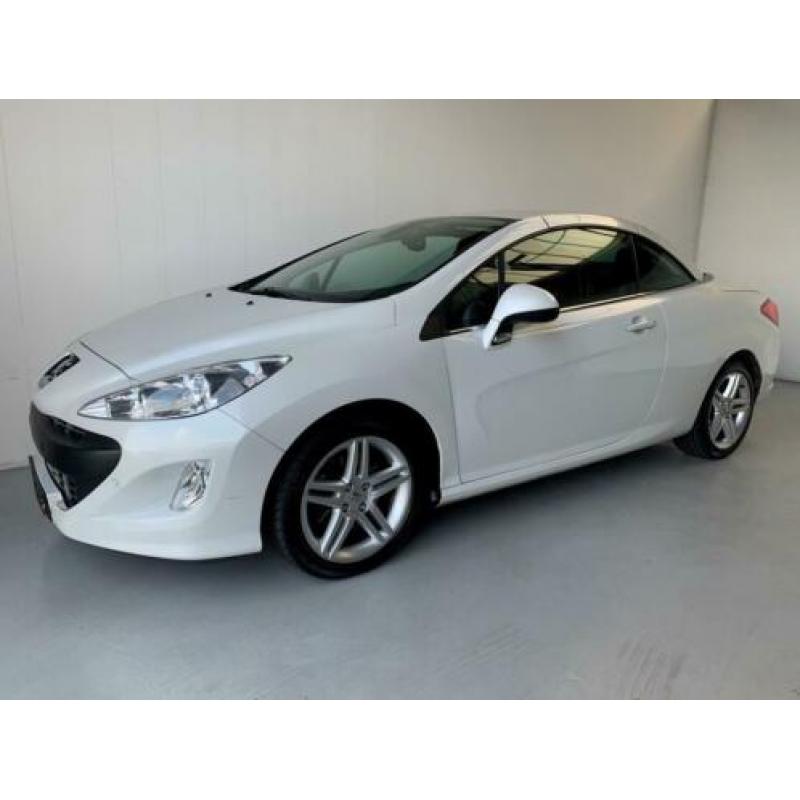 Peugeot 308 CC 1.6 THP Noir & Blanc Navigatie Leer Climate+C