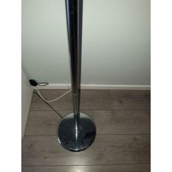 Staande lamp met bollen