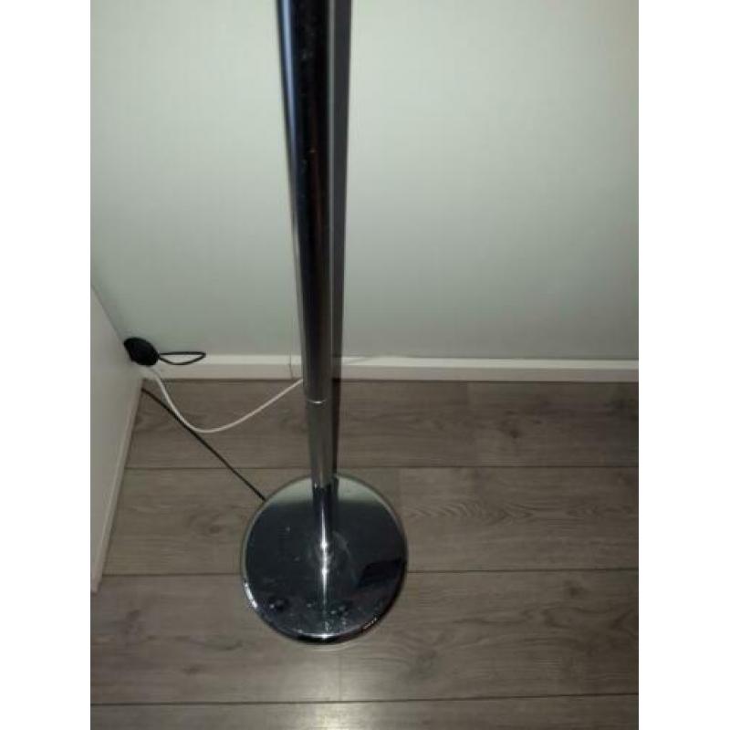 Staande lamp met bollen