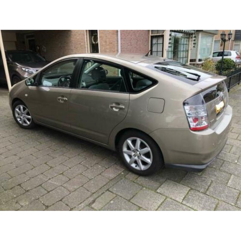 Zeer fijne, nette Toyota Prius 1.5 (2005) 157.229 km