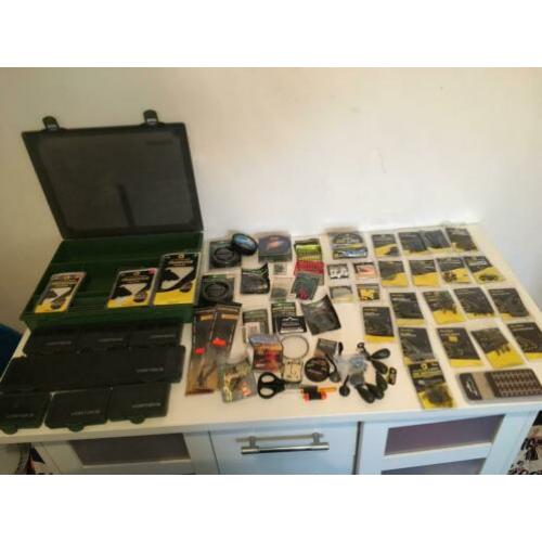 Vorteks tackle box vol met end tackle