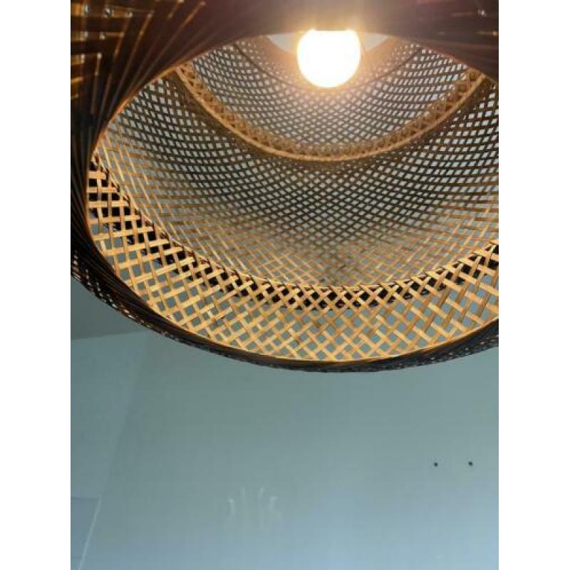 Lamp Sinnerlig, buitenkant zwart gespoten