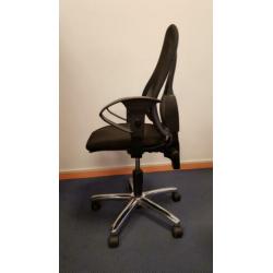 Nette ergonomische verstelbare bureaustoel