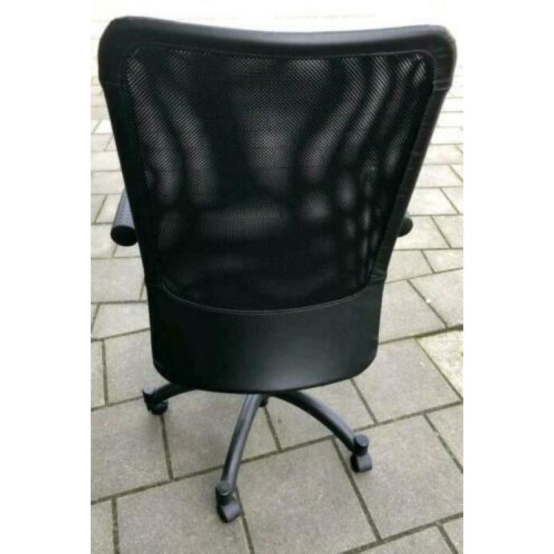 Bureau stoel bureaustoel in hele goede staat zie foto's