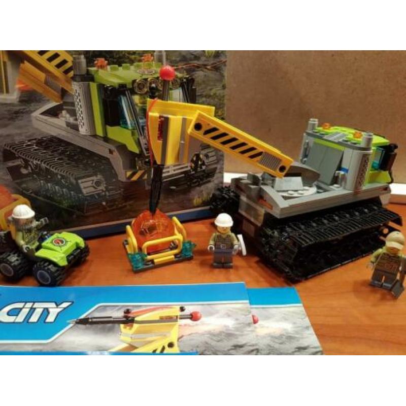 LEGO City Vulkaan Crawler - 60122