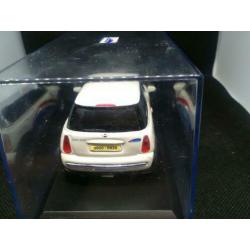 MINI Cooper "Autotaalglas"