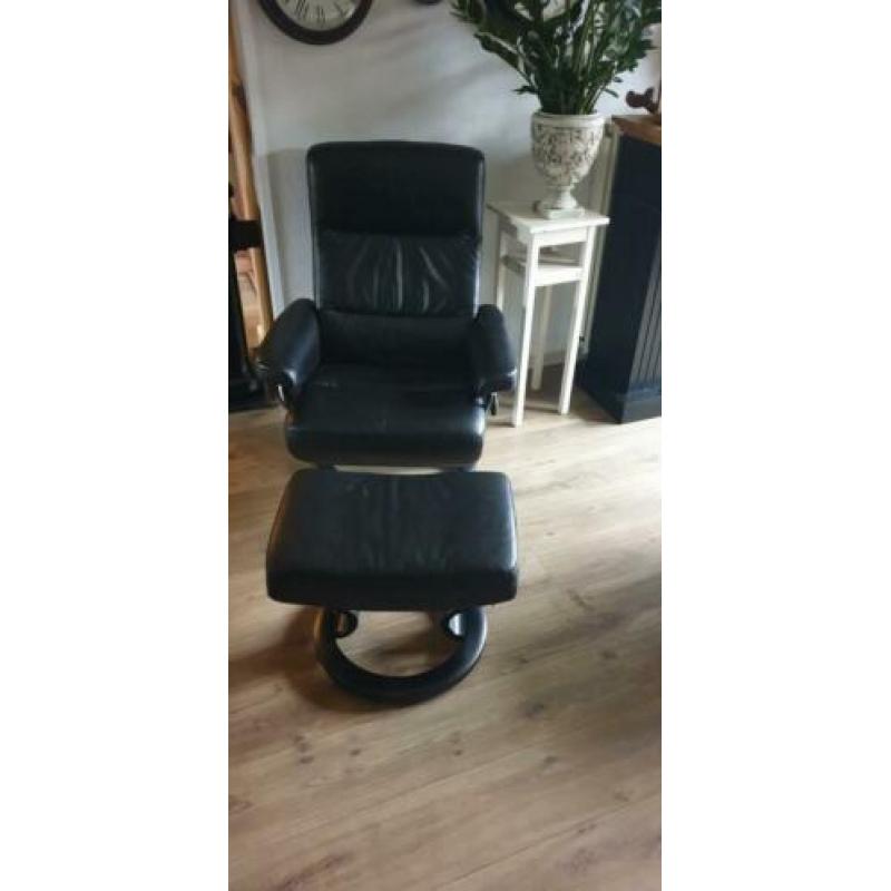 Stress less relaxstoel met kruk