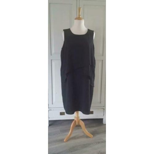 MISS ETAM zwarte jurk met lagen maat 48