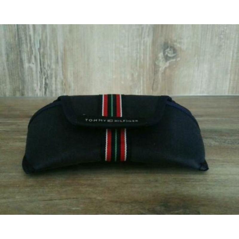 Originele Tommy Hilfiger brillenkoker / flipcase ZGAN