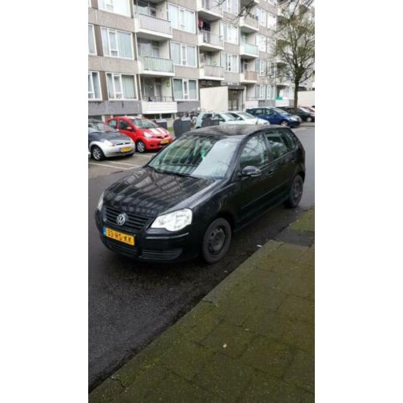 Volkswagen Polo 1.9 TDI 74KW 2005 Zwart