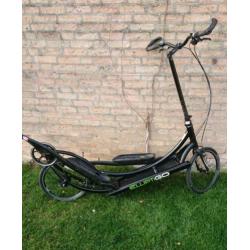 Elliptigo 8C, zwart