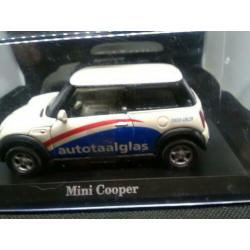 MINI Cooper "Autotaalglas"