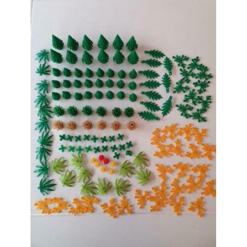 LEGO partij nieuwe bomen en struiken bladeren 139 stuks