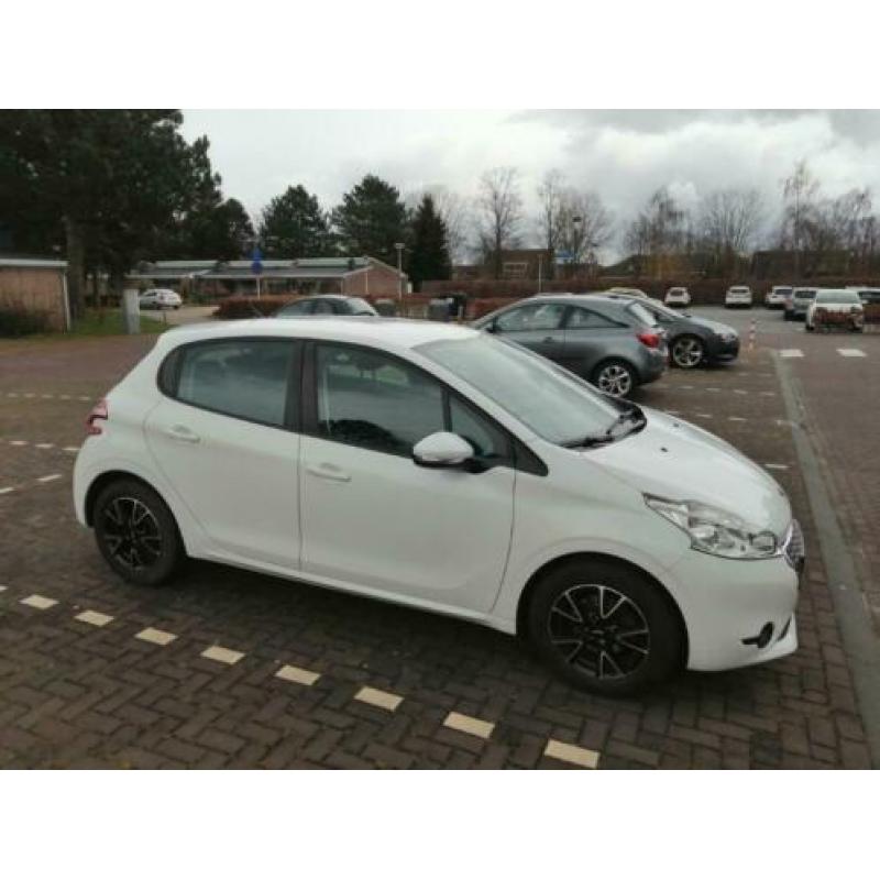 Peugeot 208 1,0 VTI 5-d, dec. 2012, 58.000 km