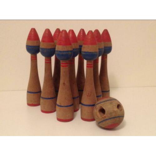 Antiek houten kegelspel img's