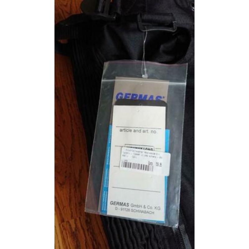 Nieuw! Motorbroek Germas Maat L incl. Wintervoering.